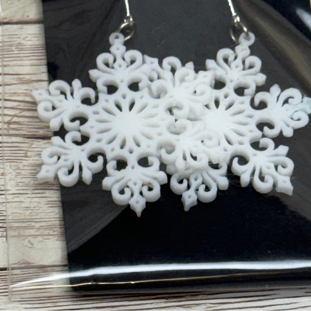 Snowflake Earrings - 3d printed design #3 - Picture 2 of 2